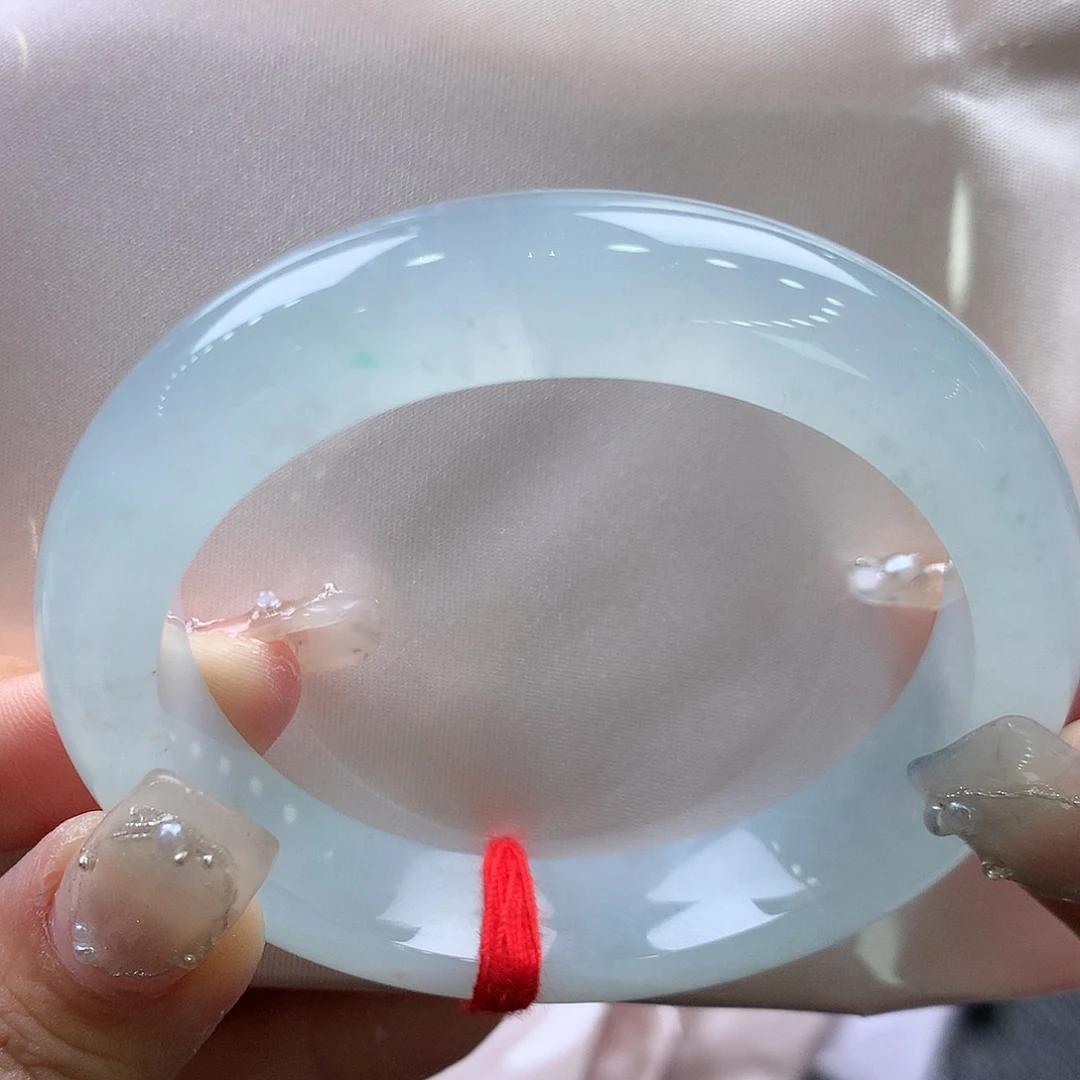 翡翠未镶嵌手镯53.5正圈