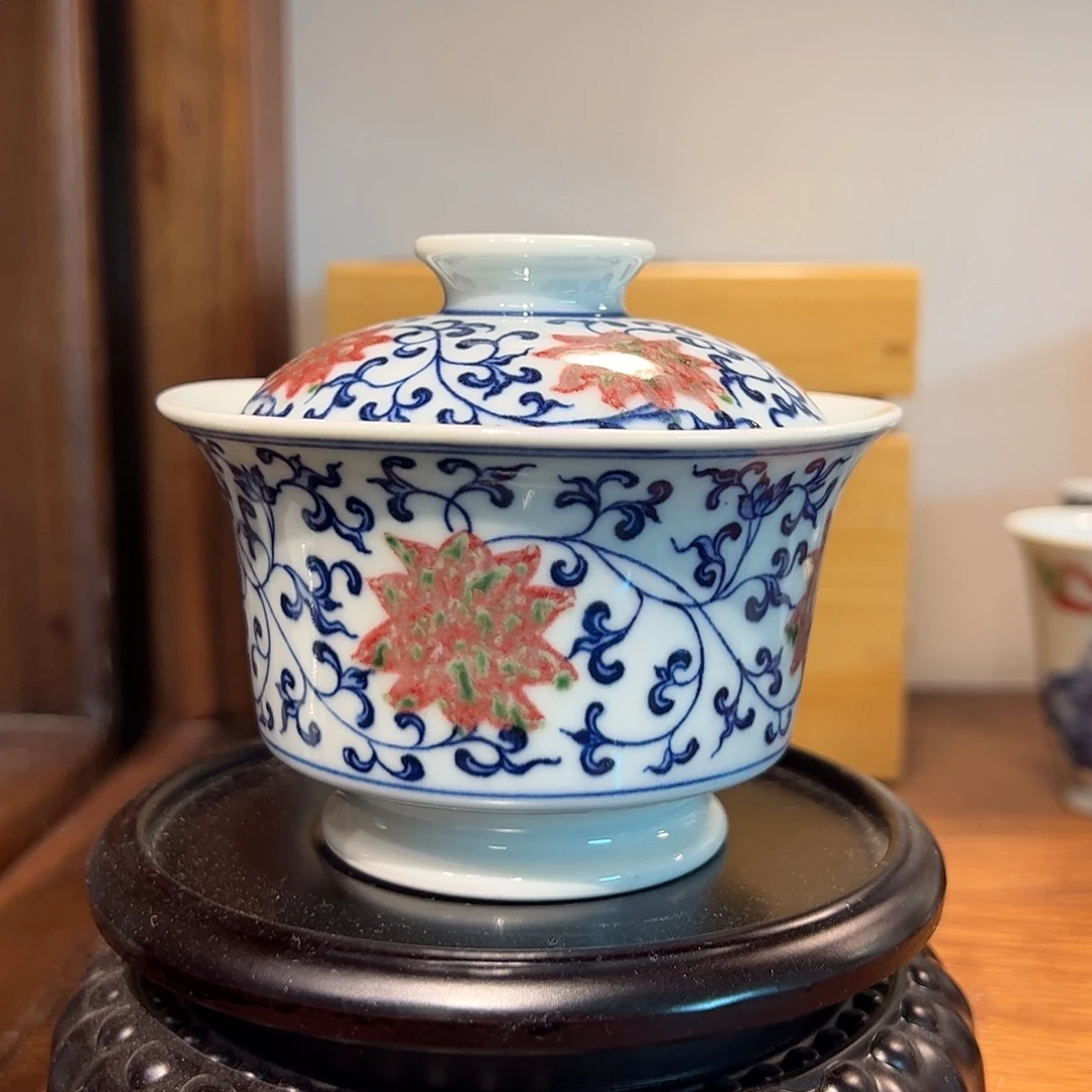 青花釉里红二才盖碗口沿边变形清仓放漏