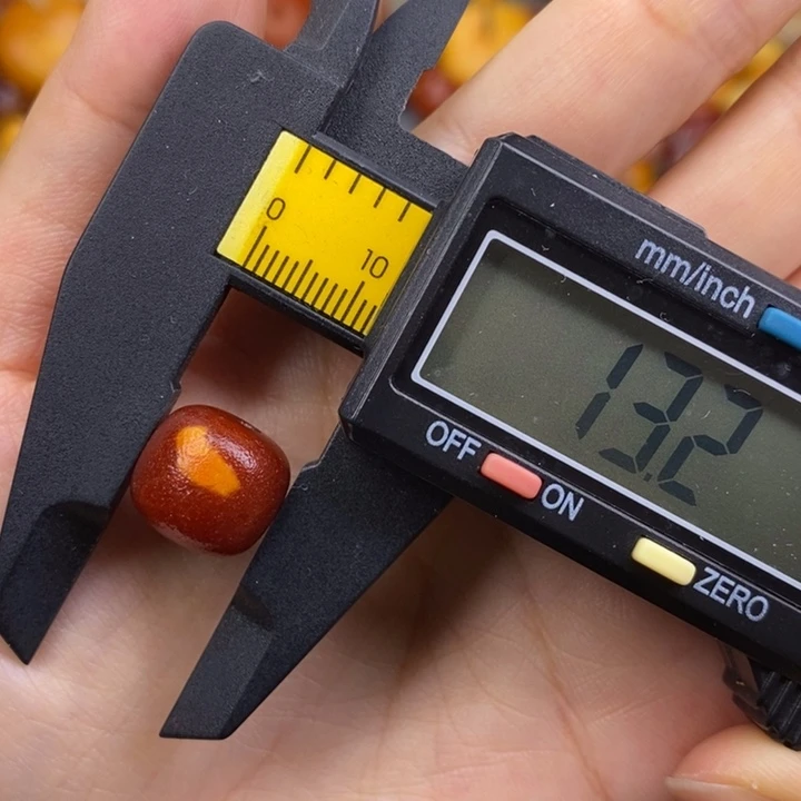 蜜蜡未镶嵌裸石蜜蜡M