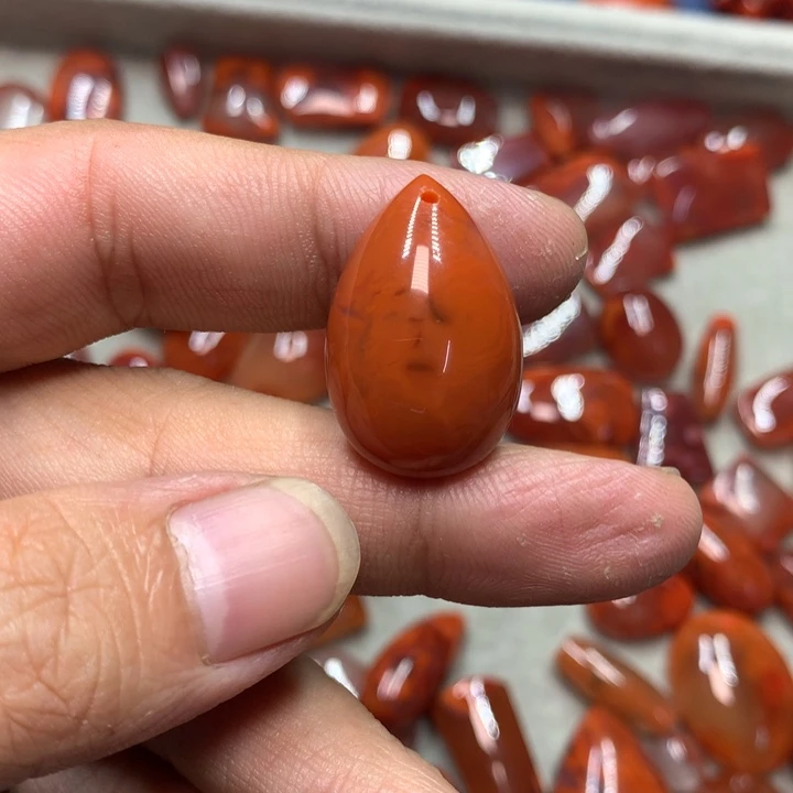 南红玛瑙配珠未镶嵌尘