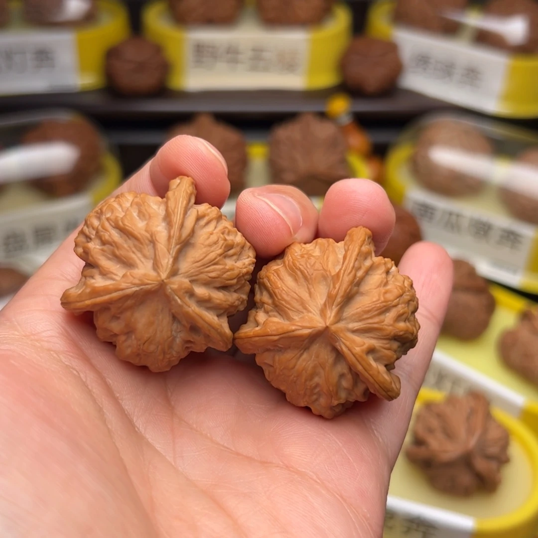 1***0吊坠文玩核桃平闷