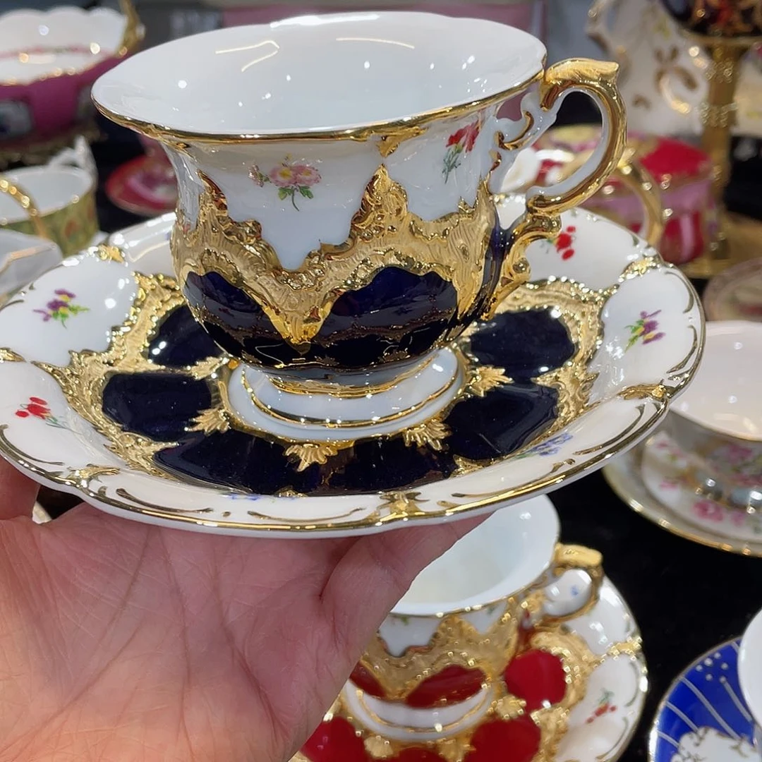 摆件蓝色咖啡杯碟