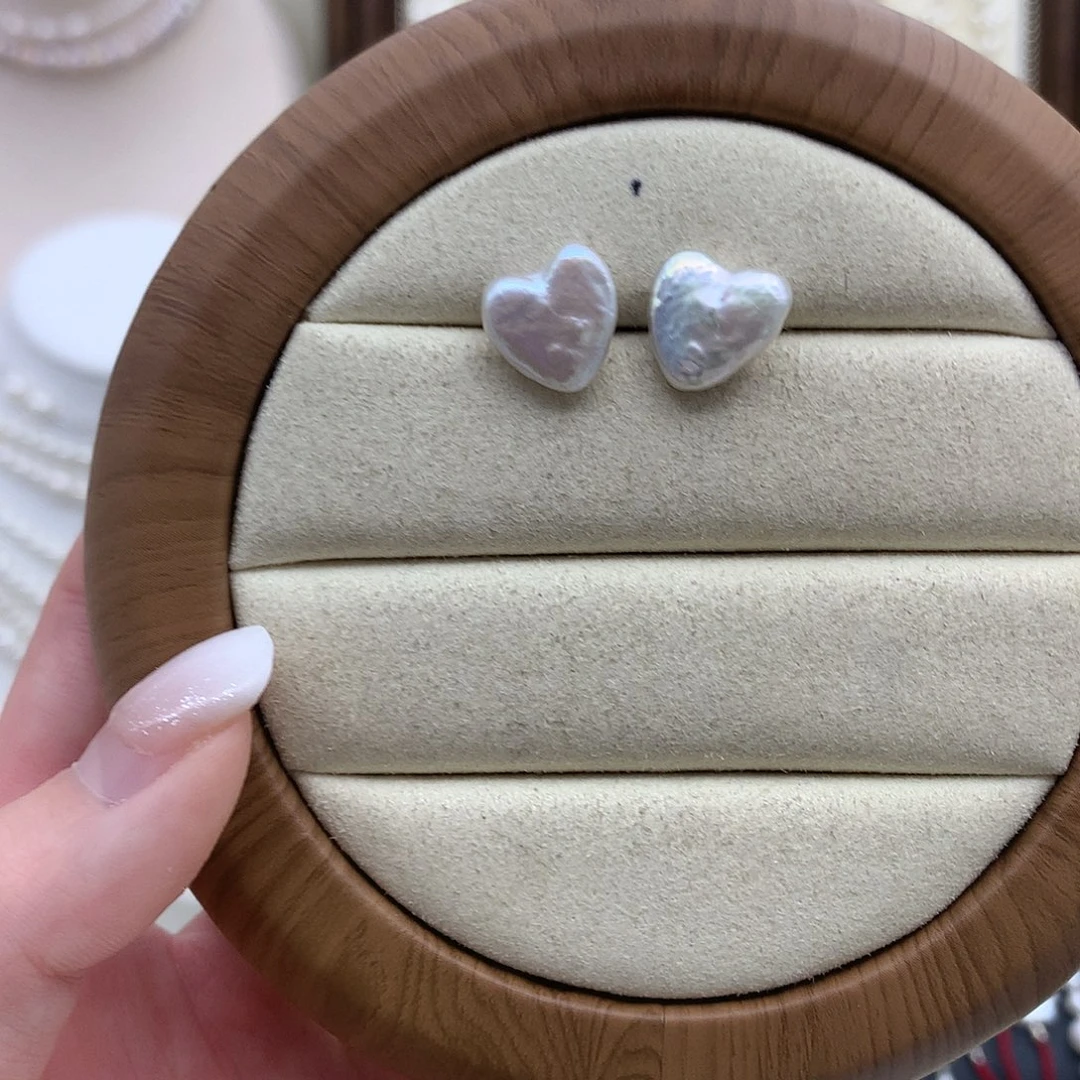 淡水珍珠耳饰未镶嵌