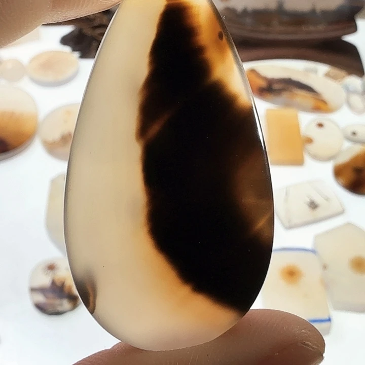 未镶嵌玛瑙/玉髓珠宝半成品