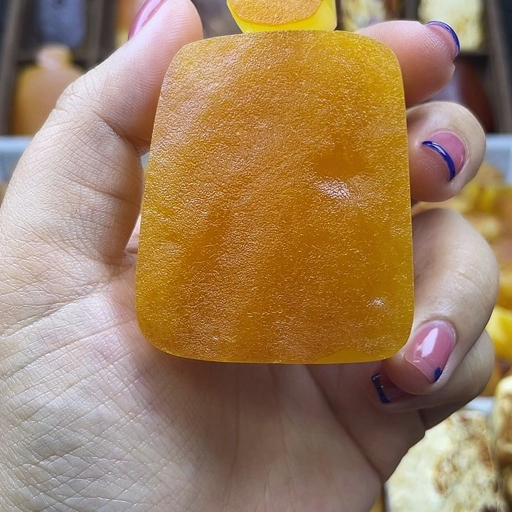 定制蜜蜡未镶嵌988899999牌子