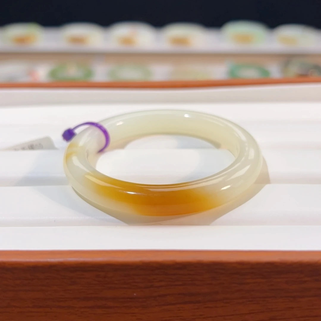 和田玉手镯未镶嵌  【且末糖白】红糖