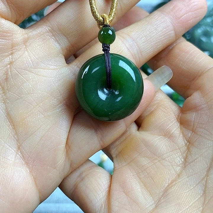 吊坠(不含链)未镶嵌和田玉（碧玉）