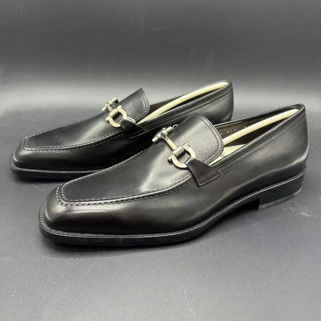 95新 FERRAGAMO/菲拉格慕 男士黑色休闲百搭乐福鞋42码  lb403