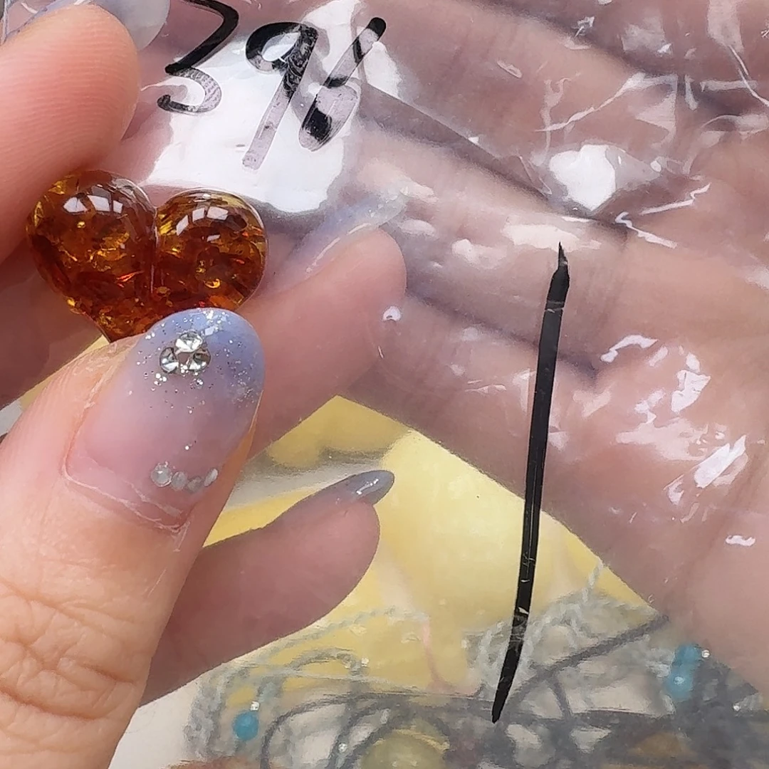 琥珀颈饰未镶嵌配饰
