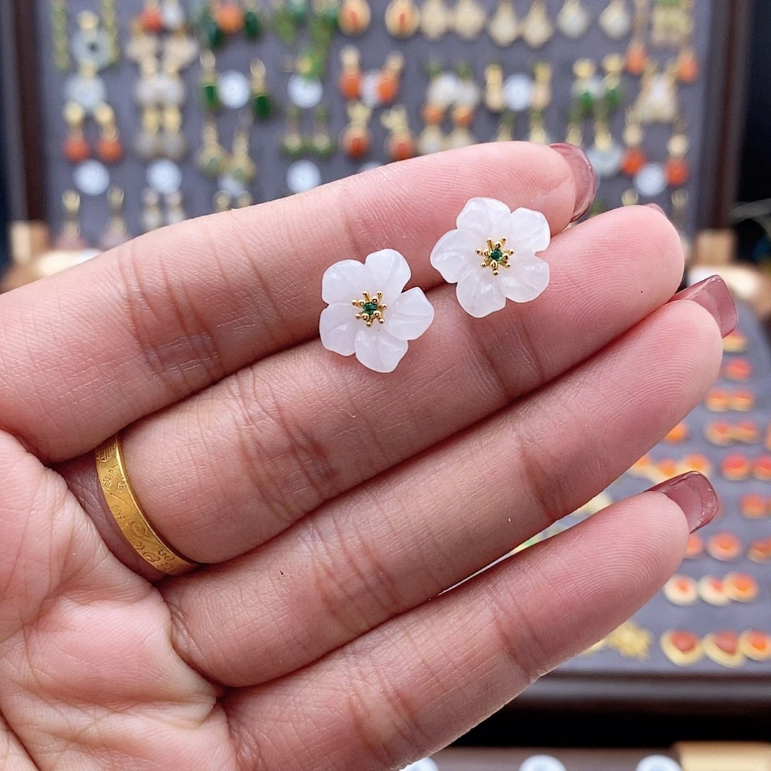 和田玉银S925镶嵌耳饰