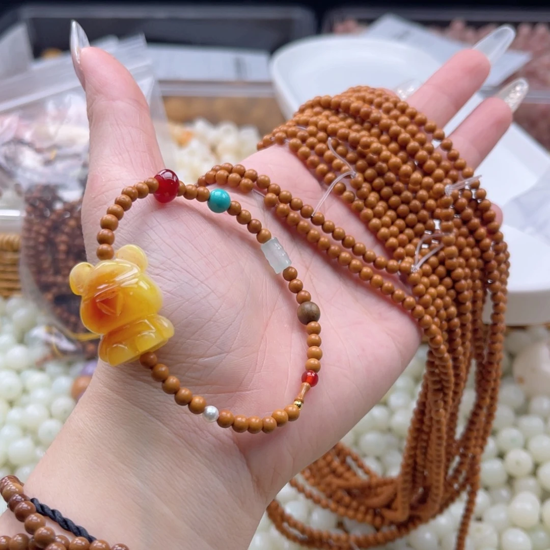 白玉菩提吊坠q4mm/30+2颗橄榄壳圆珠