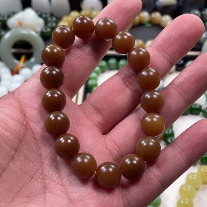 和田玉未镶嵌手串