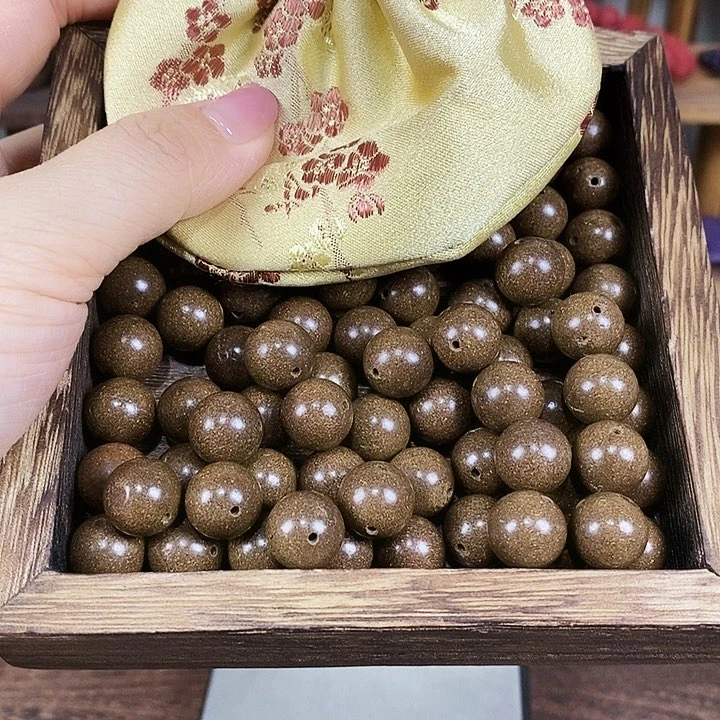 【天木藏香】1.2排到手80颗打底微瑕