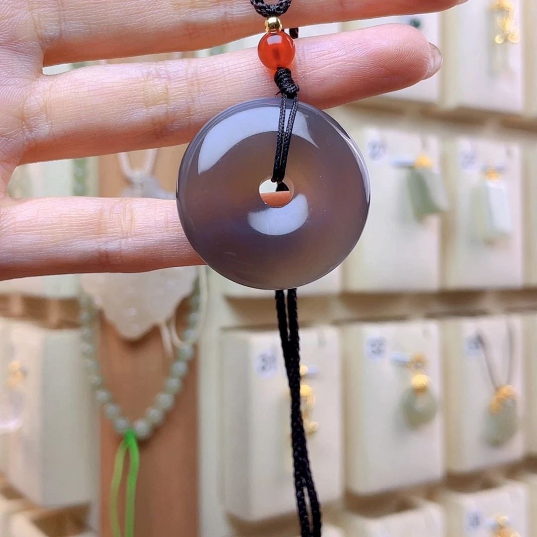 玛瑙/玉髓吊坠(赠链)未镶嵌墨*