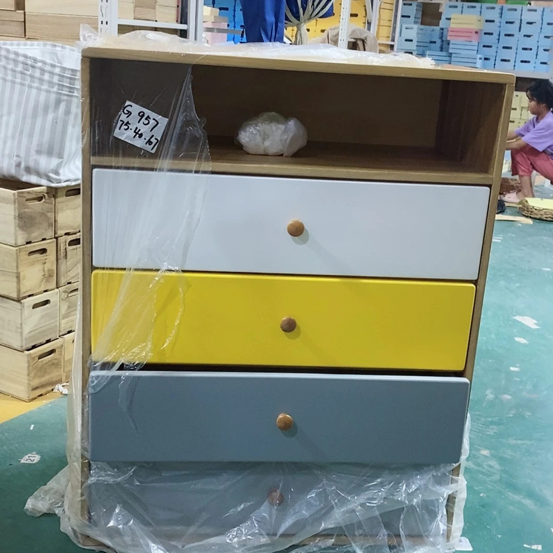 【闪购商品】翻盖塑料发两个这是编号00080