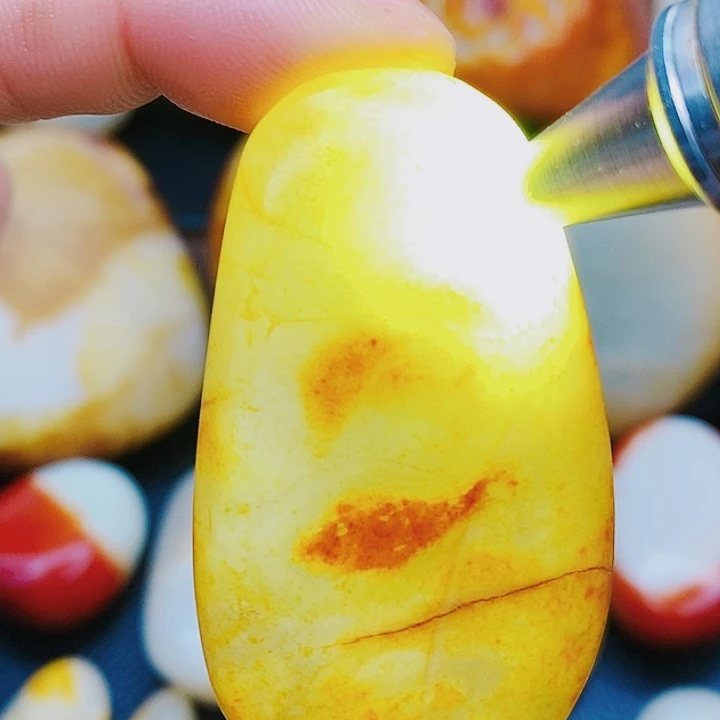 未镶嵌和田玉挂件