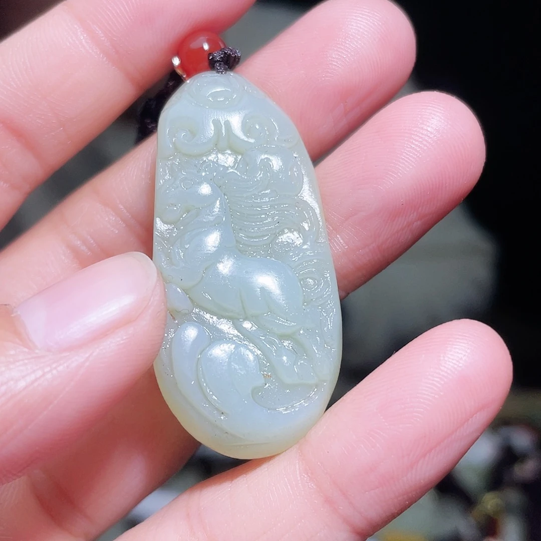 和田玉颈饰未镶嵌