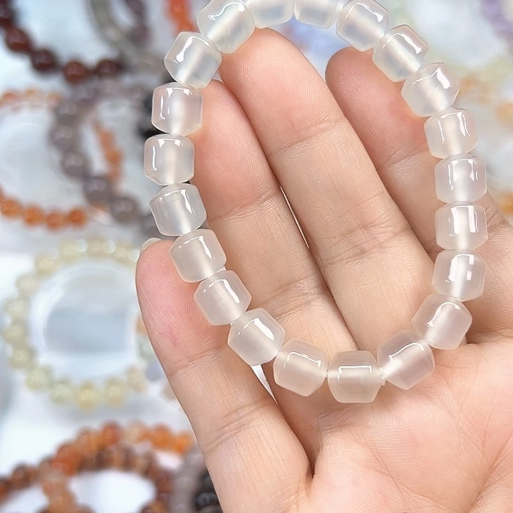 栀***开玛瑙/玉髓合金玛瑙玉髓手链卡十