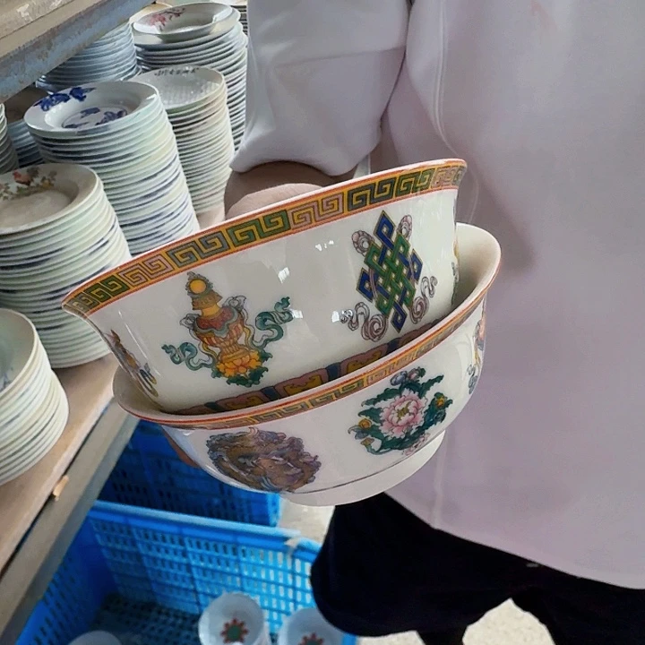 景德镇高温陶瓷4.75寸莲托八宝米饭碗2个
