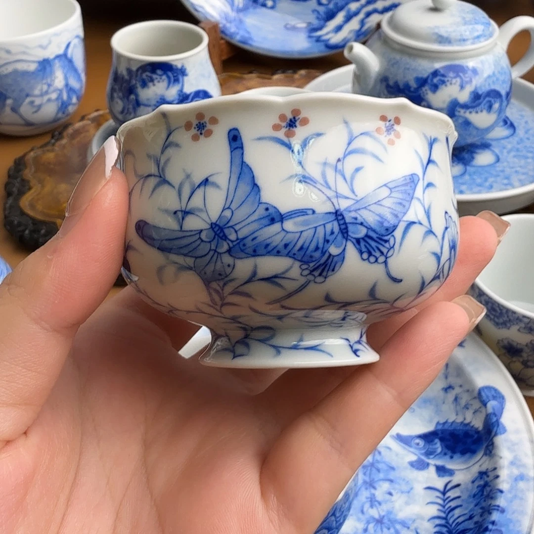 盉木。   蝴蝶杯。