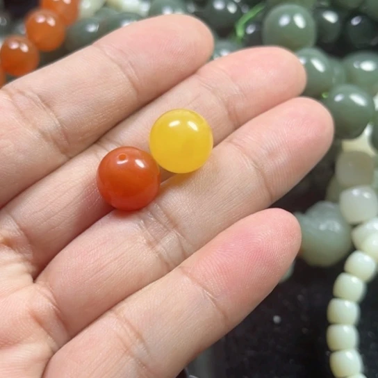 手串未镶嵌和田玉庸**扰