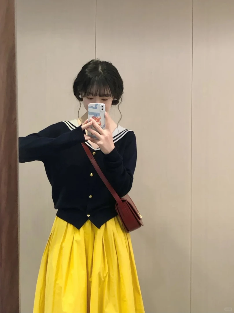 2025春季新款法式复古海军领撞色翻领针织开衫毛衣女半身裙两件套