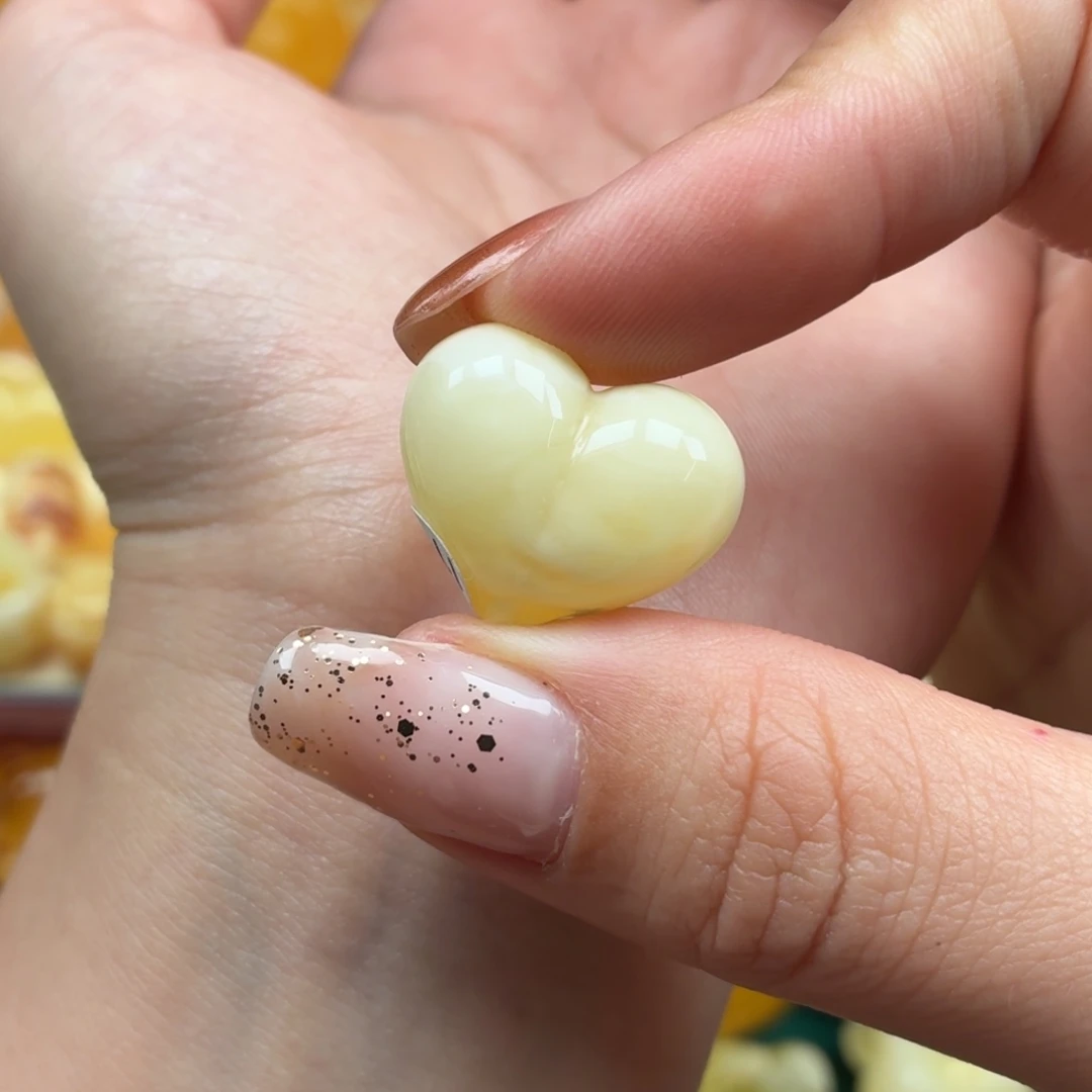 琥珀未镶嵌裸石蜜蜡