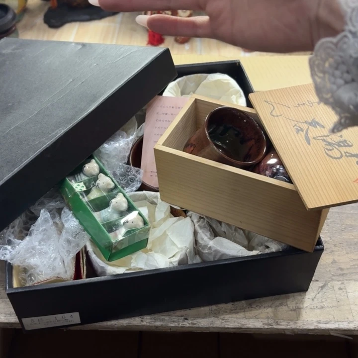 阿***敏陶瓷古美术置物摆件