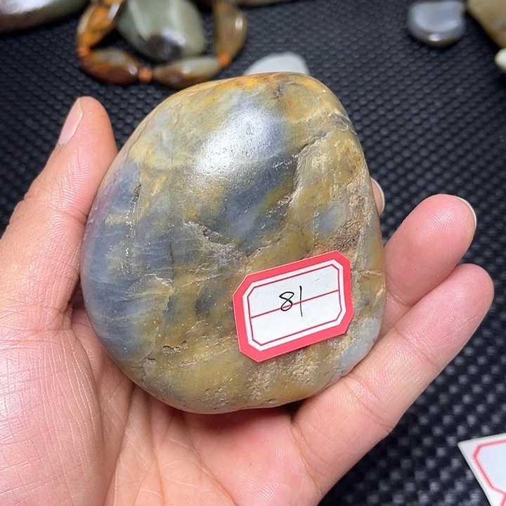 未镶嵌和田玉挂件81