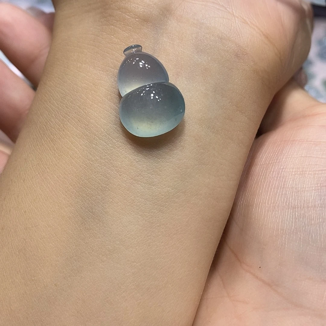 定制翡翠未镶嵌沐*