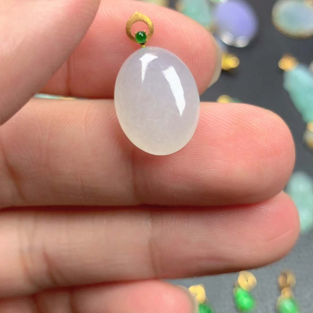 【闪购商品】颈饰18K金镶嵌翡翠翡翠