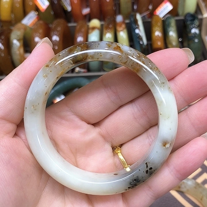 未镶嵌蛇纹石玉手镯