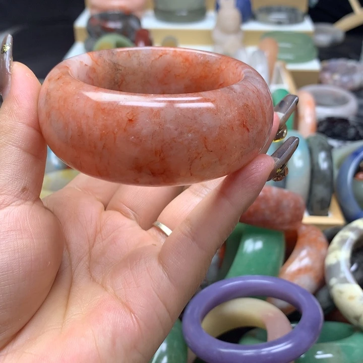 未镶嵌手镯石英质玉常*@