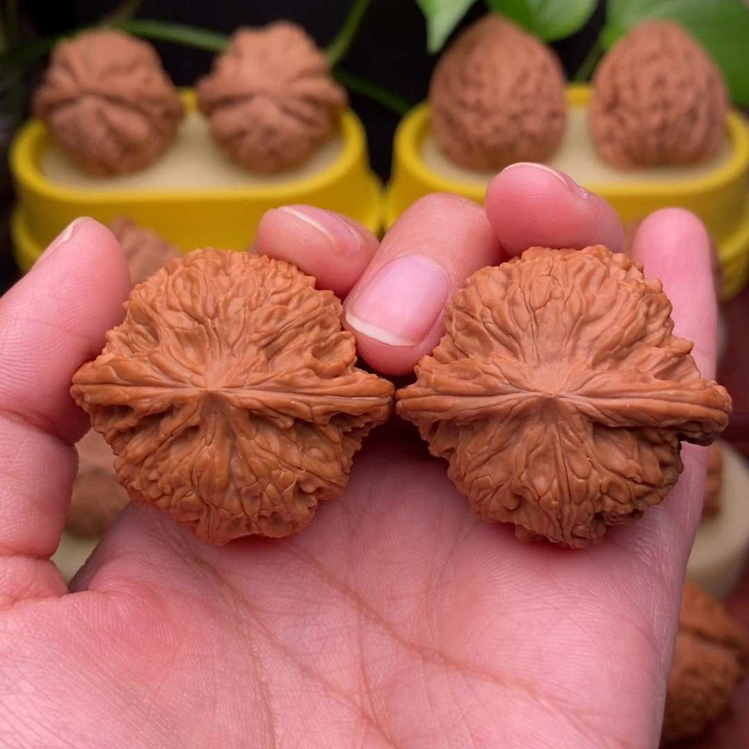 把件文玩核桃37“野生”红皮正磨