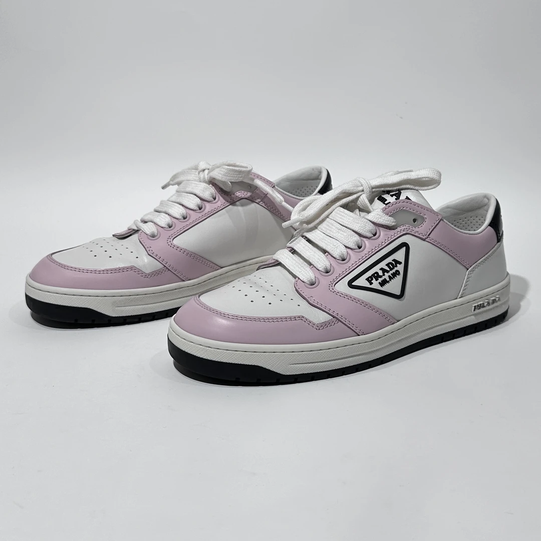 95新 Prada/普拉达 37.5码 白粉时尚休闲板鞋/ML80248