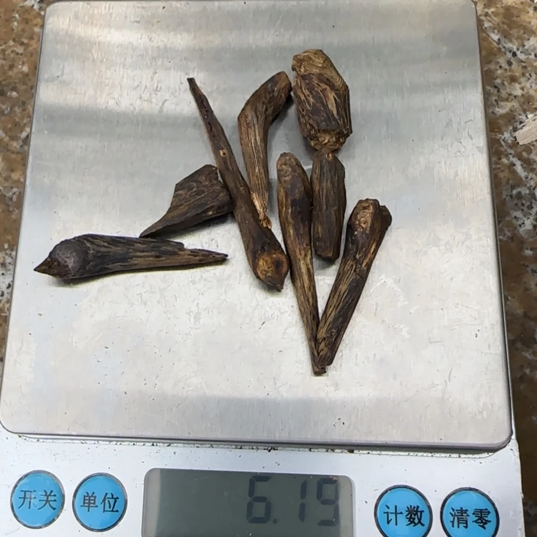 沉香沉香碎屑丁口香