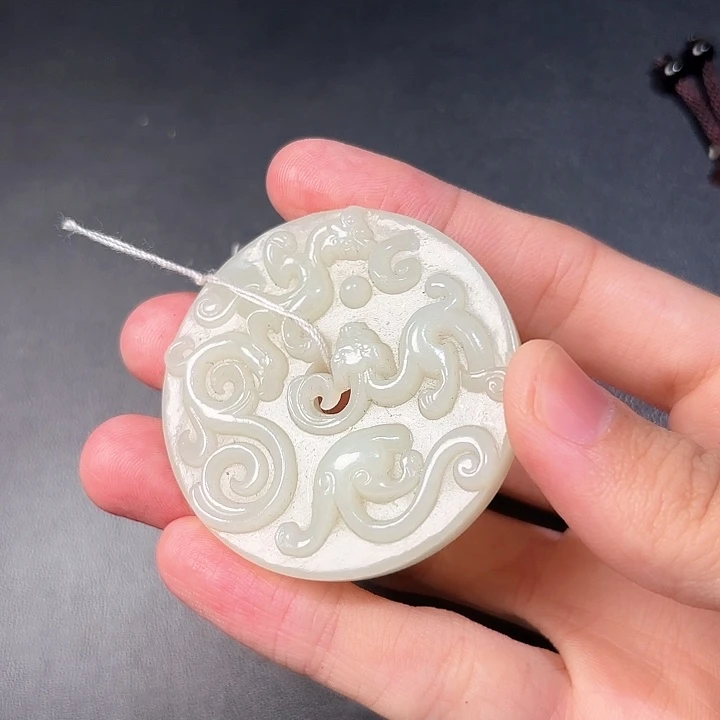 和田玉挂件未镶嵌原*态