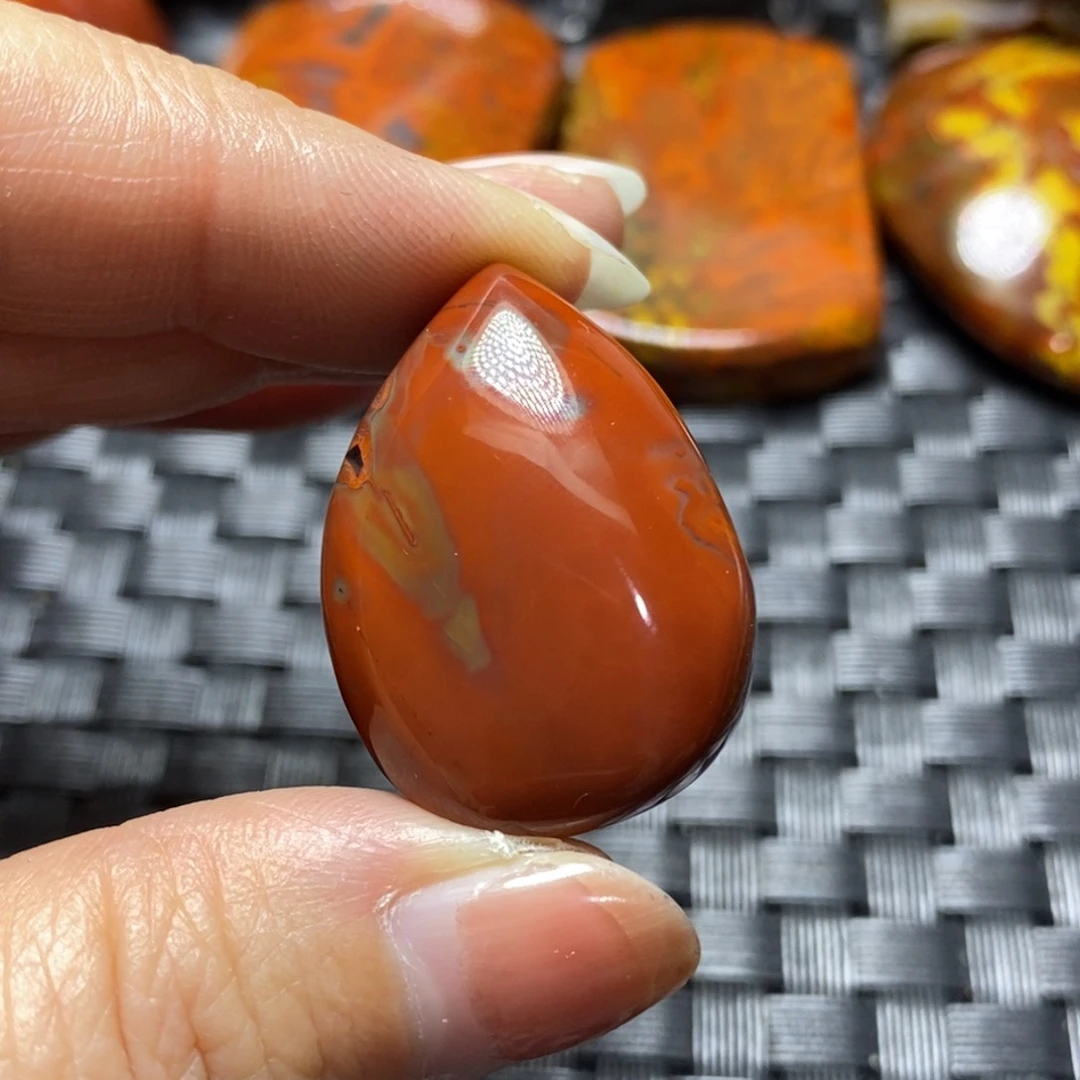 玛瑙/玉髓挂件未镶嵌