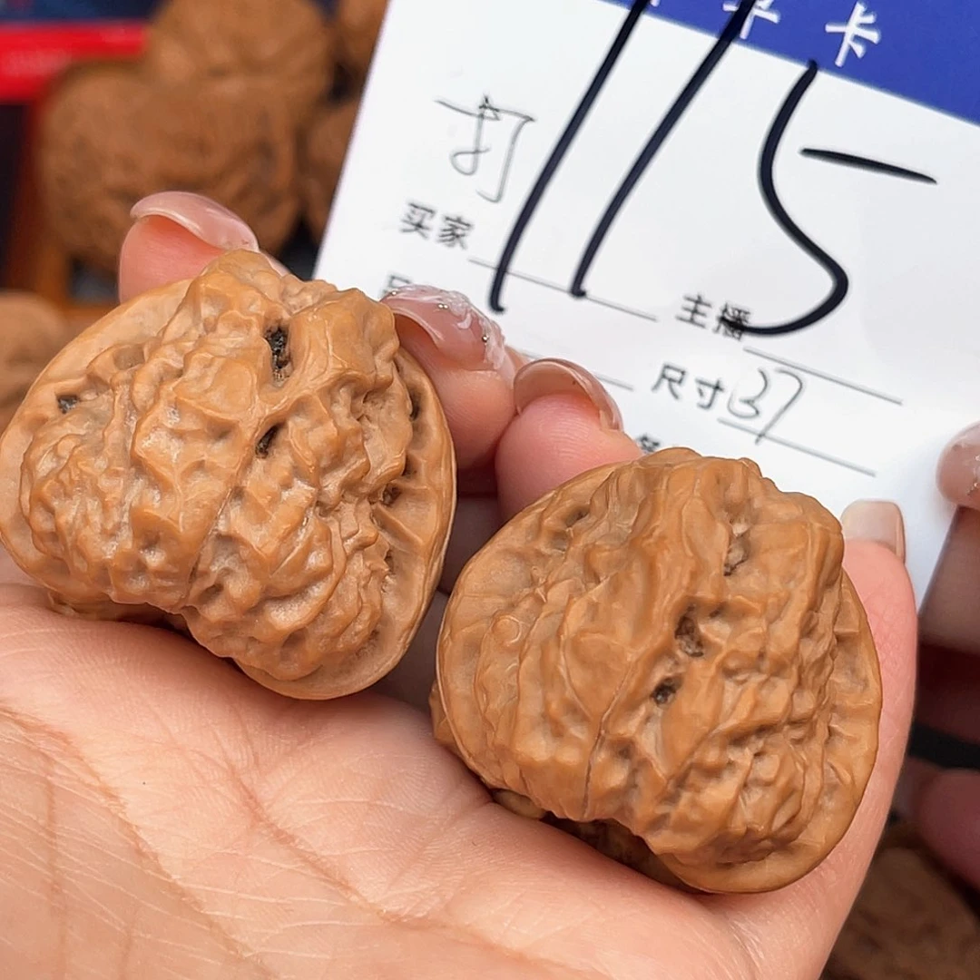 桃核吊坠蛙蛙边37肚41尺寸y