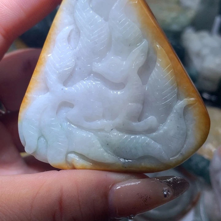 翡翠未镶嵌颈饰保真天然A货翡翠