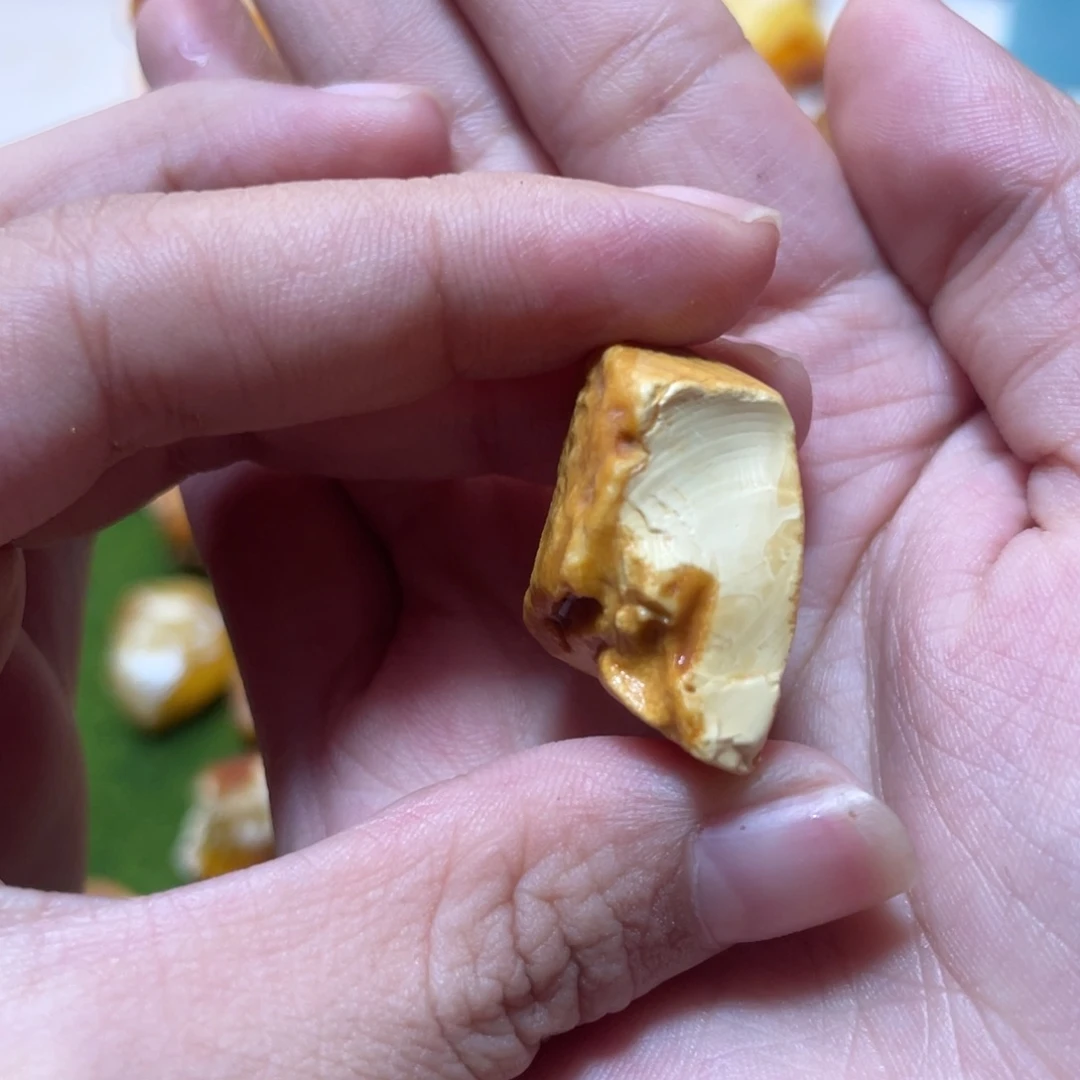 定制琥珀天然原矿