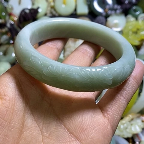 岫玉未镶嵌手镯58-59口径