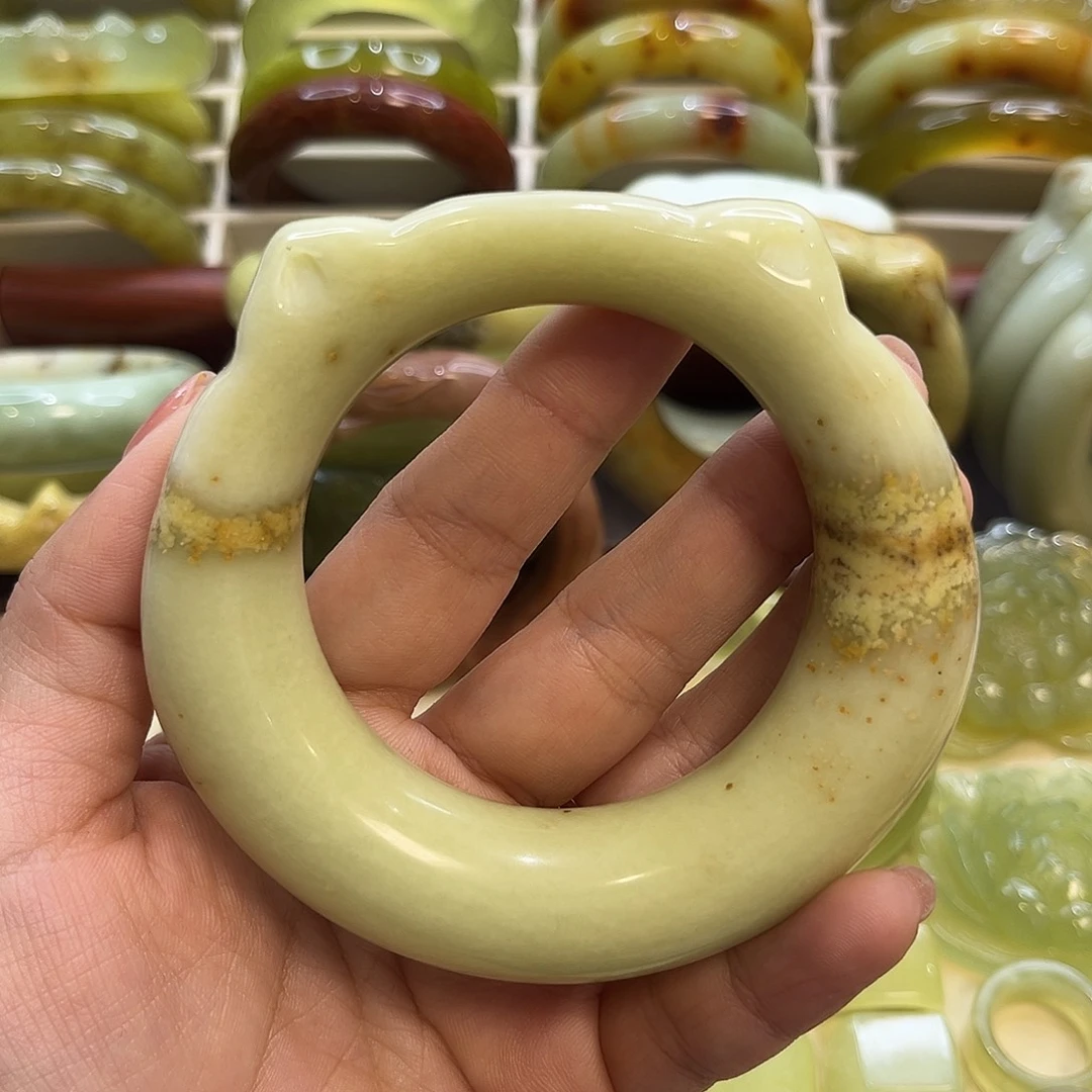 蛇纹石玉未镶嵌手镯6号56.8微瑕