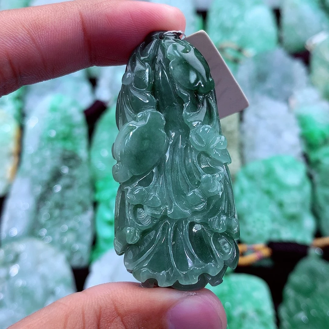 翡翠未镶嵌吊坠(不含链)