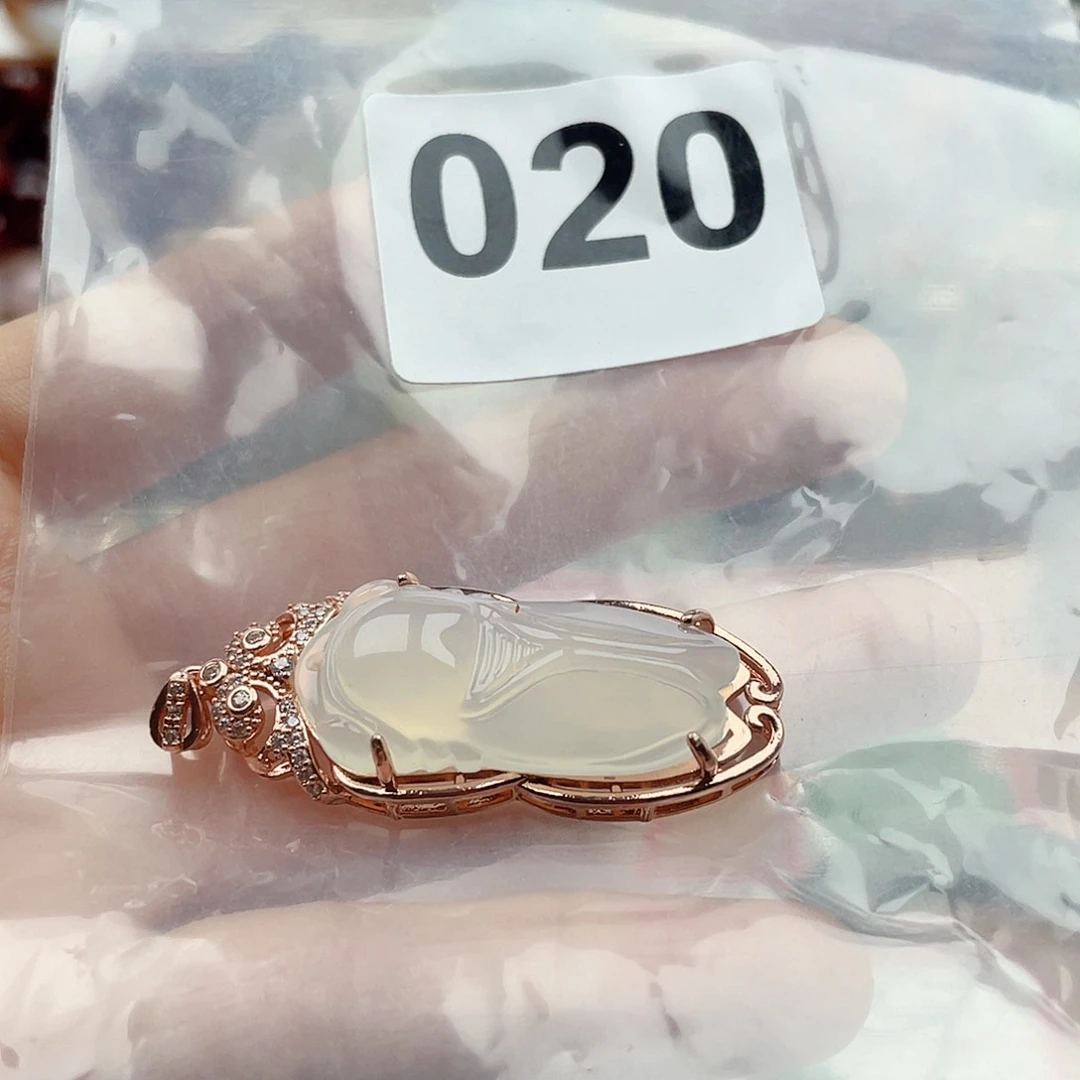 玛瑙/玉髓颈饰合金含*