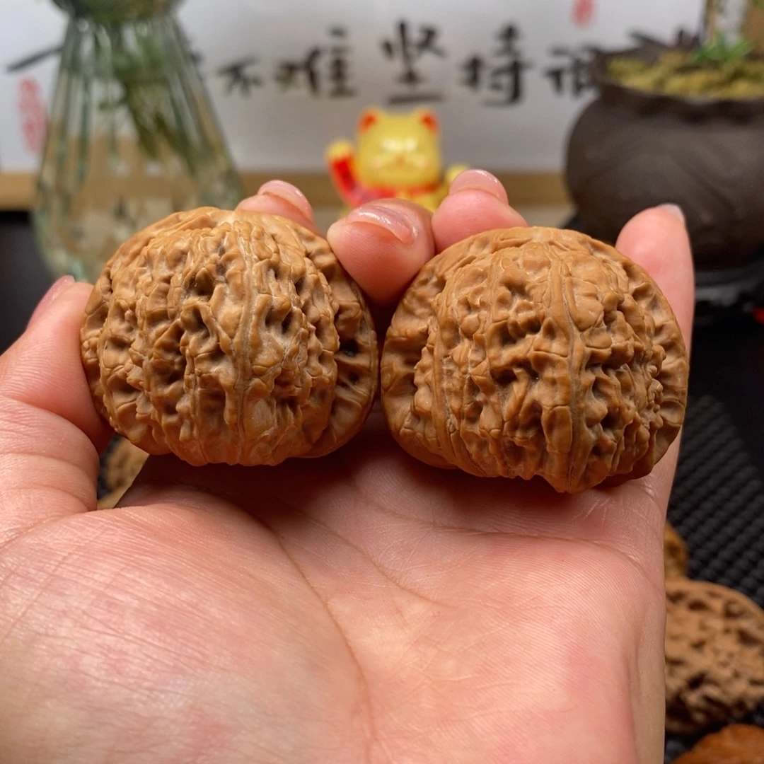文玩核桃把件全品闷白43