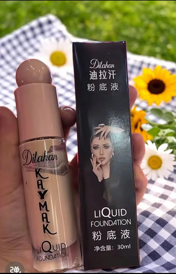DILAHAN迪拉汗粉底液清透防水控油保湿不卡粉粉底液送粉扑持妆