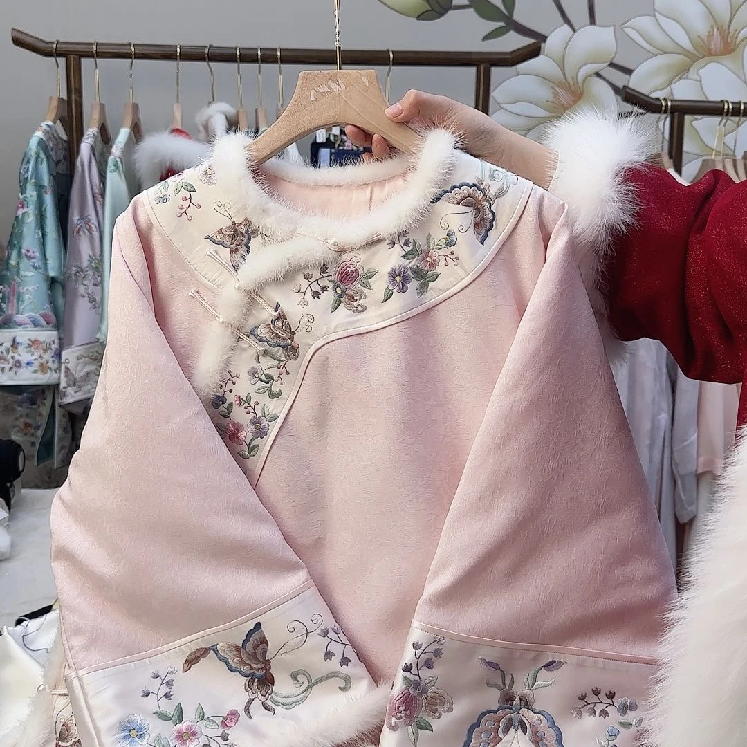 刺绣14.真丝苏绣棉服款外套