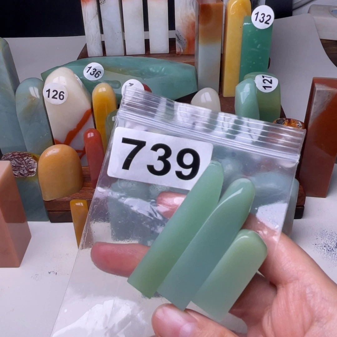 白***杨老挝石梅子青梅子青3