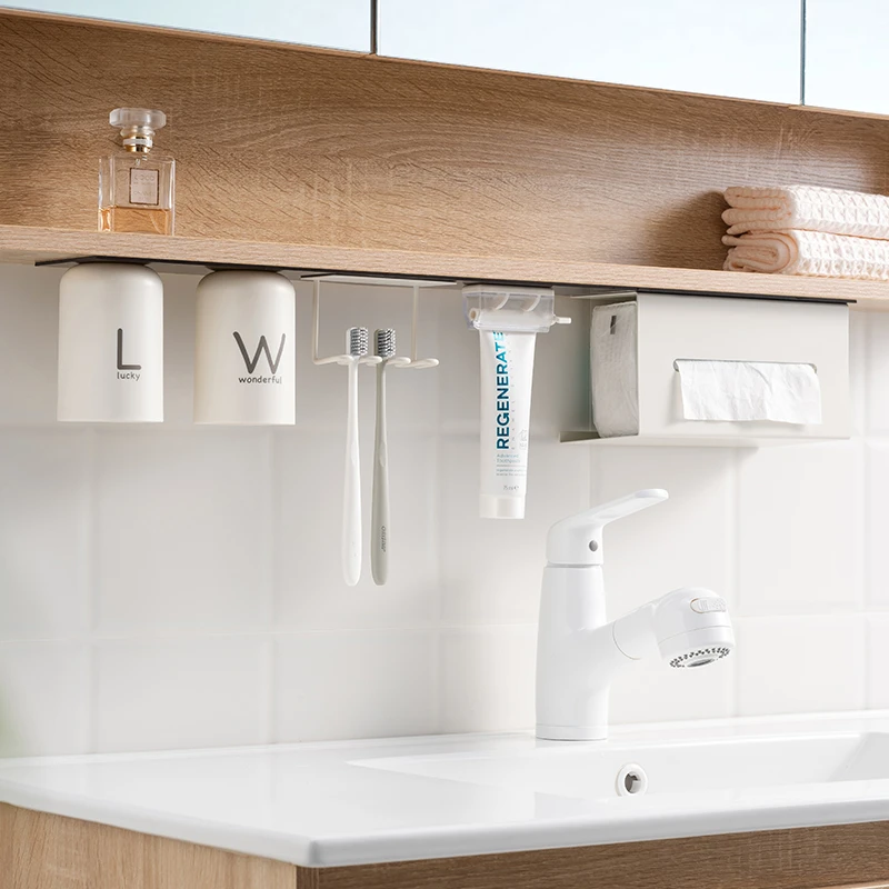 镜柜底磁吸漱口杯牙刷置物架浴室一家三口情侣杯高颜值字母洗漱杯